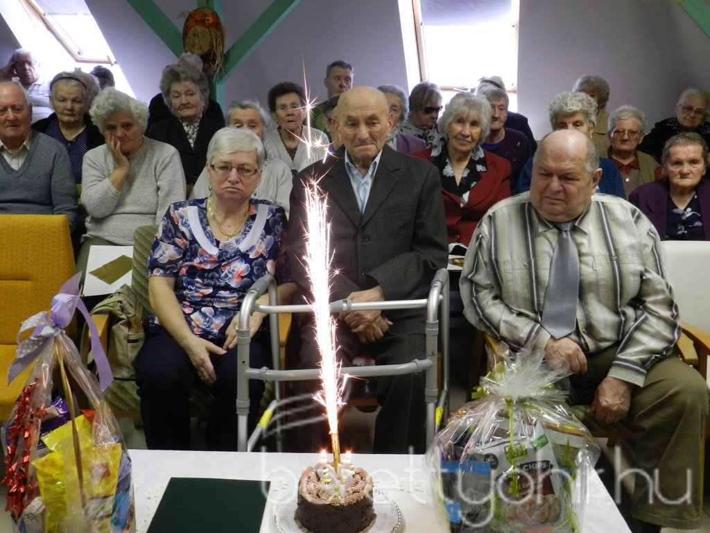 Mező Lajos bácsi 95 éves 12